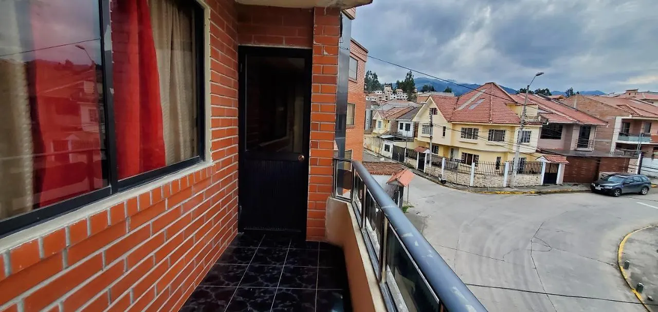 Departamento En Cuenca, 3 Habitaciones Y Parqueo Gratis 0*, Cuenca
