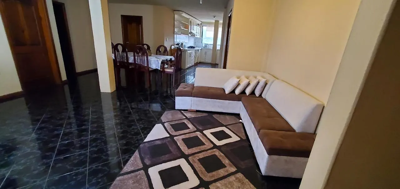 Departamento En Cuenca, 3 Habitaciones Y Parqueo Gratis Apartment Cuenca