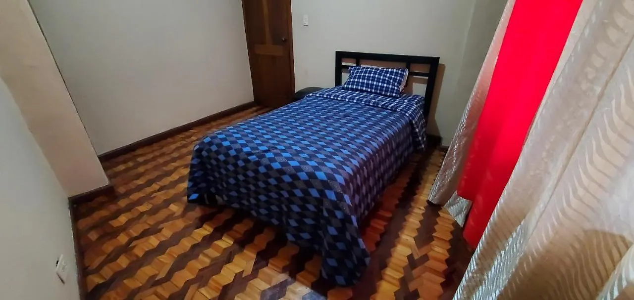 Apartment Departamento En Cuenca, 3 Habitaciones Y Parqueo Gratis