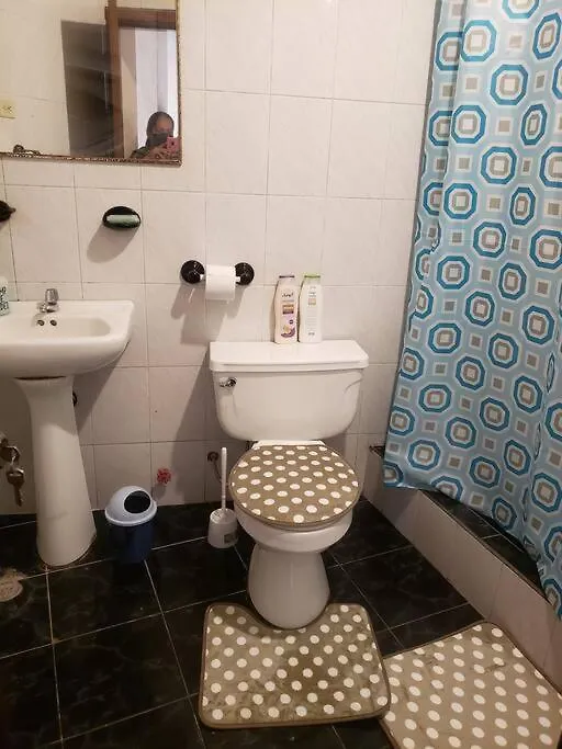 شقة Departamento En Cuenca, 3 Habitaciones Y Parqueo Gratis